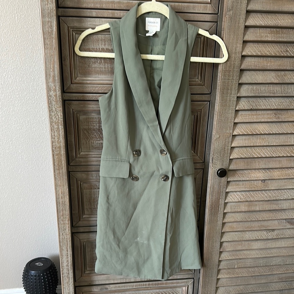 Forever 21 Olive Green Sleeveless Double-Breasted Blazer Dress